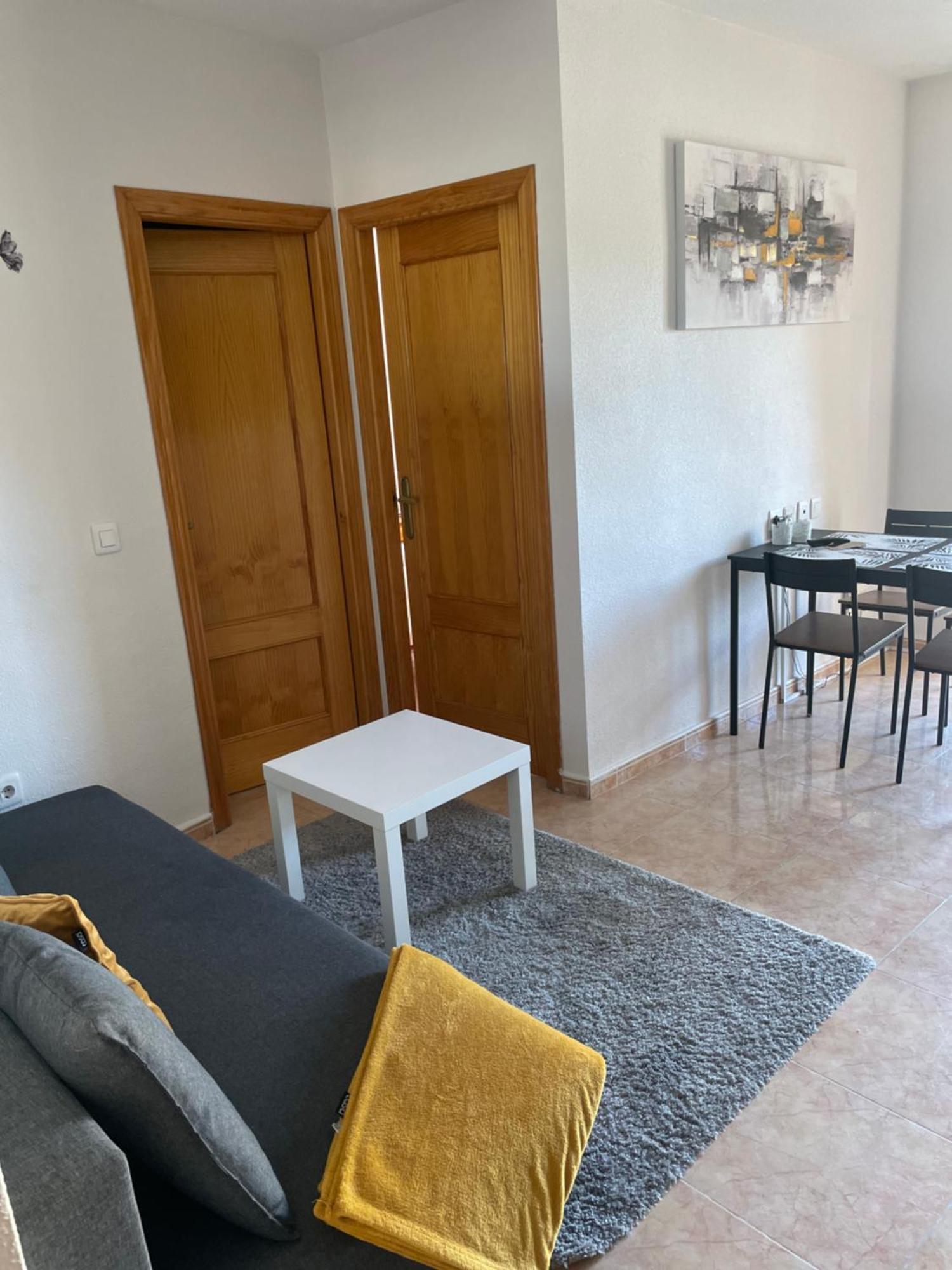 טורבייחה Nice Apartment Near The Park מראה חיצוני תמונה