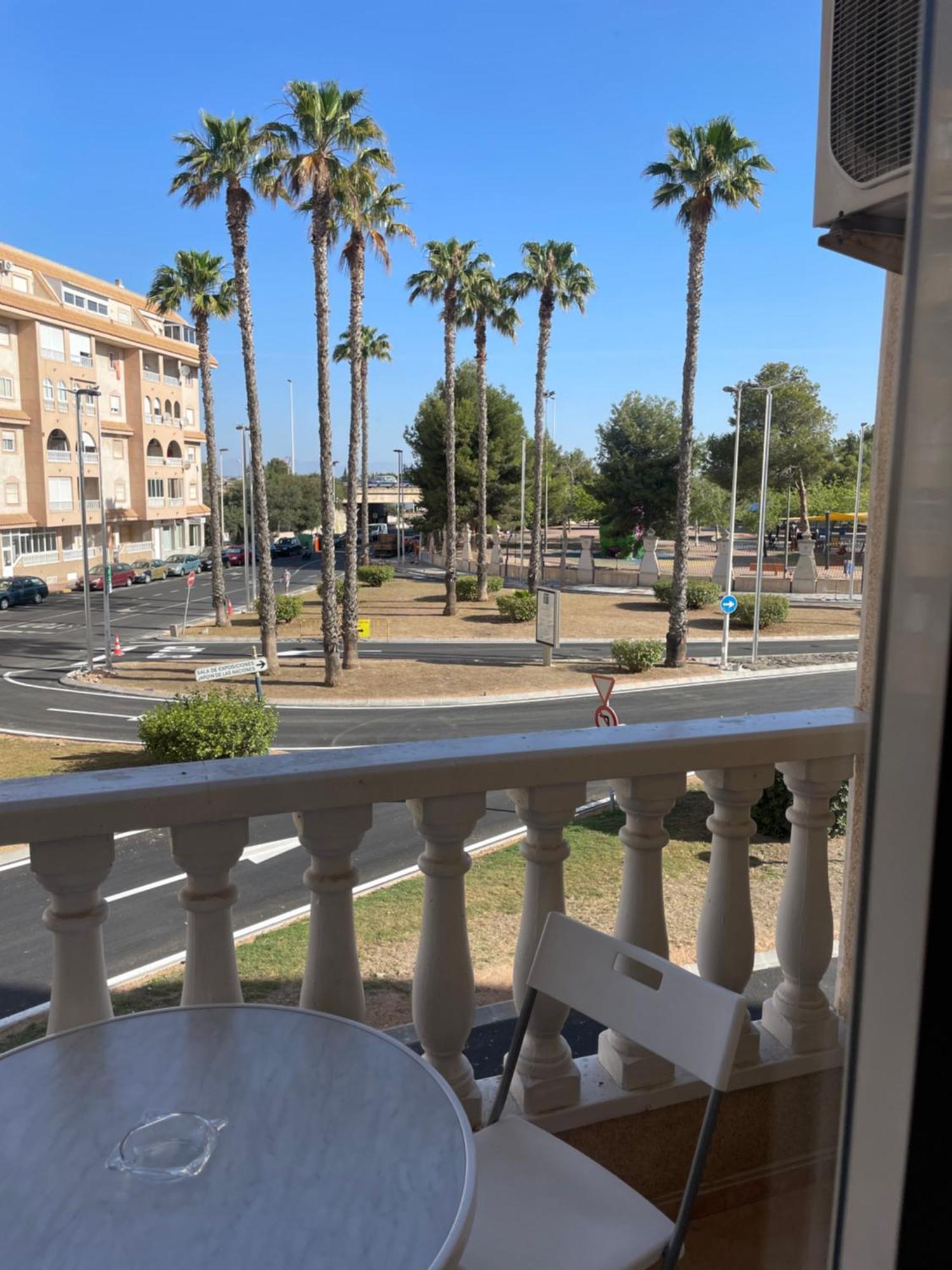 טורבייחה Nice Apartment Near The Park מראה חיצוני תמונה